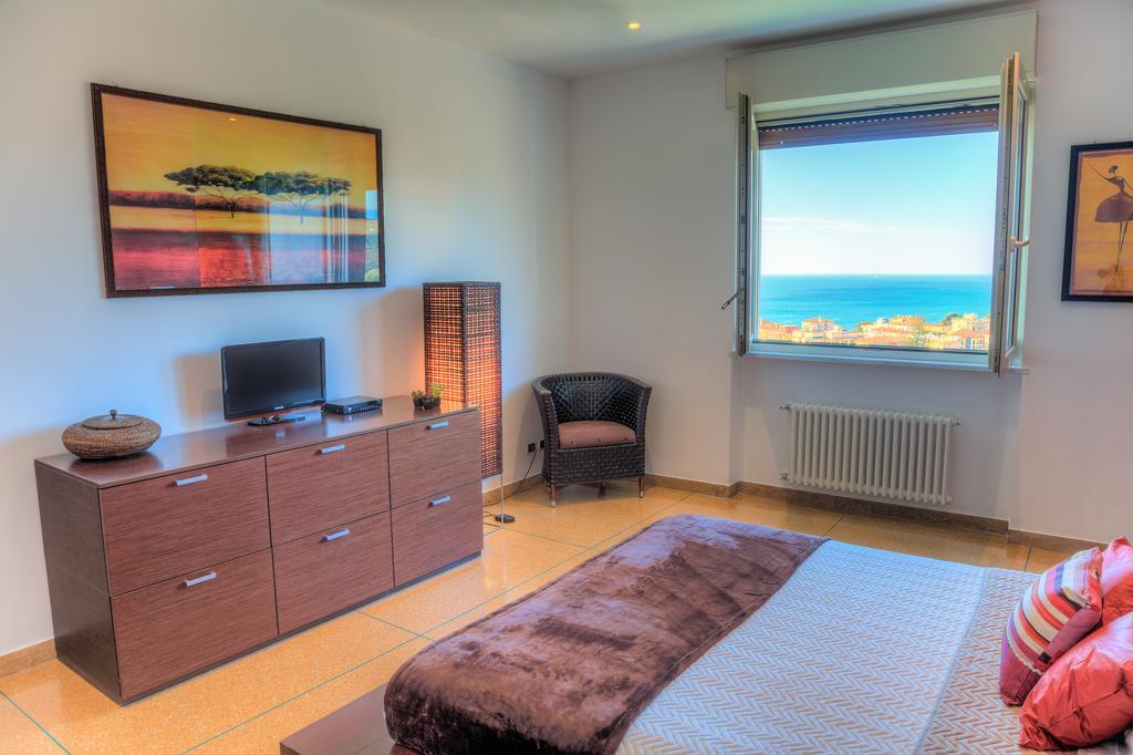 Appartamenti Villa Il Poggiolo ดิอาโนมารีนา ภายนอก รูปภาพ